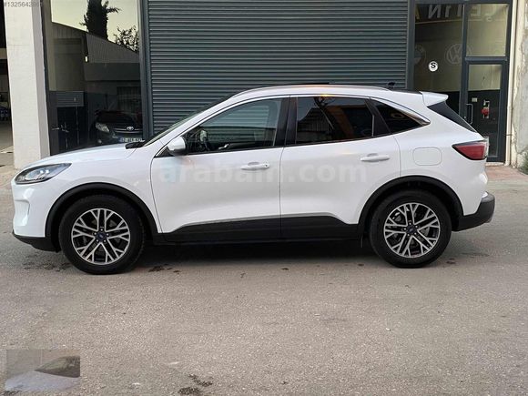 ÖZYILDIZ dan 2022 model FORD KUGA 1.5 EcoBlue TİTANİUM
