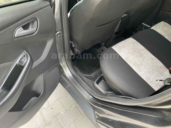 Galeriden Ford Focus 1.6 TDCi Titanium 2018 Model Van
