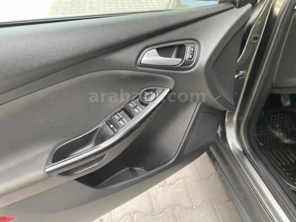 Galeriden Ford Focus 1.6 TDCi Titanium 2018 Model Van