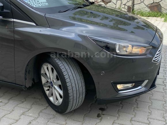 Galeriden Ford Focus 1.6 TDCi Titanium 2018 Model Van