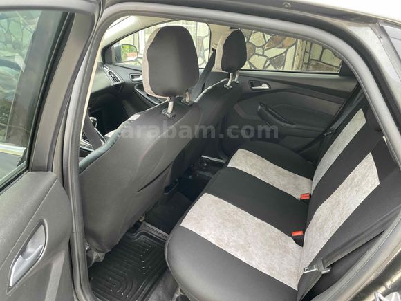 Galeriden Ford Focus 1.6 TDCi Titanium 2018 Model Van