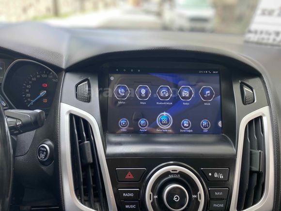 Galeriden Ford Focus 1.6 TDCi Titanium 2018 Model Van