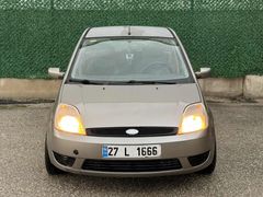 FUL BAKIMLI FORD FIESTA