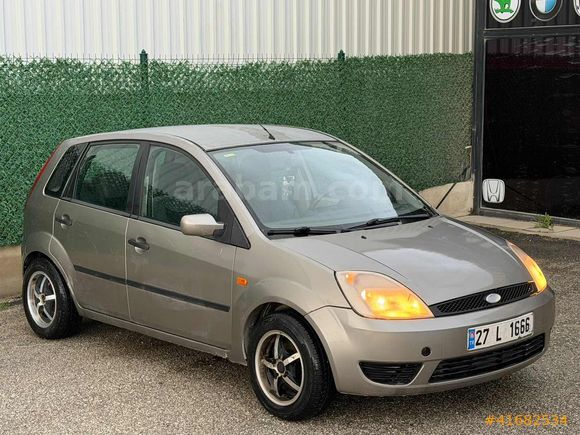FUL BAKIMLI FORD FIESTA