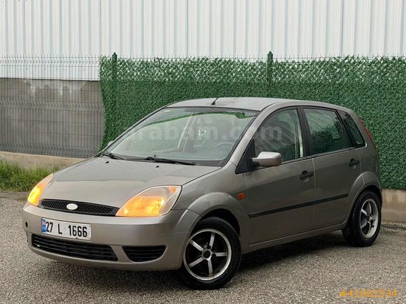 FUL BAKIMLI FORD FIESTA