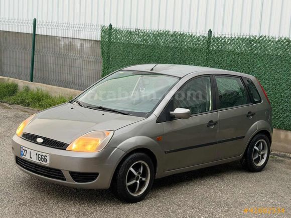 FUL BAKIMLI FORD FIESTA