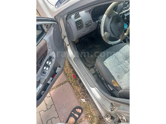 Sahibinden Hyundai Accent 1.5 1.5i GLS 2000 Model BASKİ ŞANZIMAN YENİ MOTOR ÜST KAPAK CONTALAR YENİ