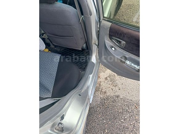 Sahibinden Hyundai Accent 1.5 1.5i GLS 2000 Model BASKİ ŞANZIMAN YENİ MOTOR ÜST KAPAK CONTALAR YENİ