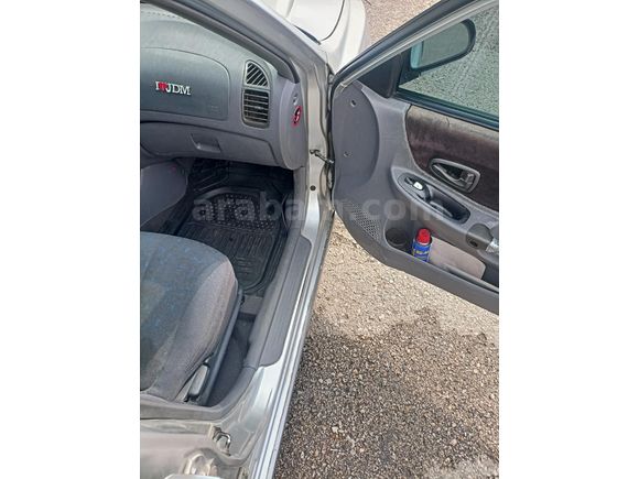 Sahibinden Hyundai Accent 1.5 1.5i GLS 2000 Model BASKİ ŞANZIMAN YENİ MOTOR ÜST KAPAK CONTALAR YENİ