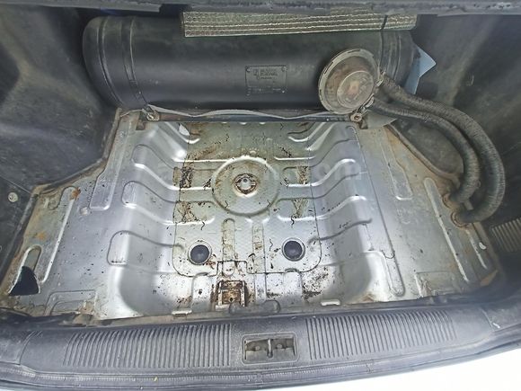 Sahibinden Hyundai Accent 1.5 1.5i GLS 2000 Model BASKİ ŞANZIMAN YENİ MOTOR ÜST KAPAK CONTALAR YENİ