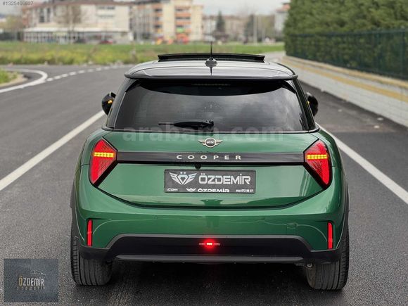 2025 Mini Cooper 1.5 Favoured - Hatasız