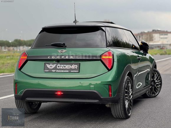 2025 Mini Cooper 1.5 Favoured - Hatasız