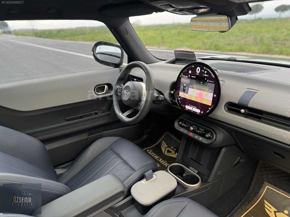 2025 Mini Cooper 1.5 Favoured - Hatasız