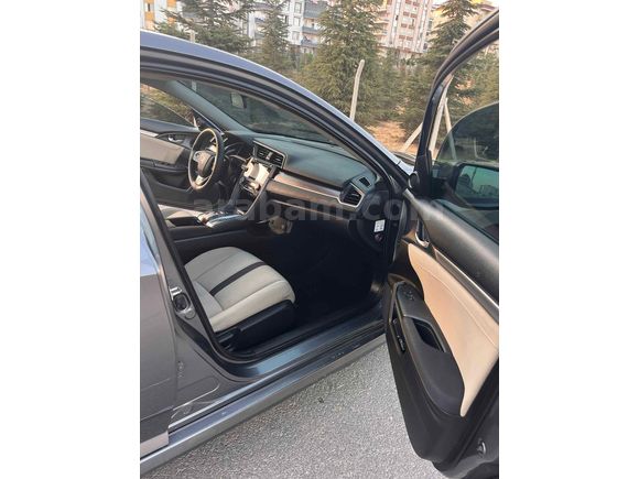 Sahibinden Honda Civic 1.6i DTEC Elegance 2018 Model 