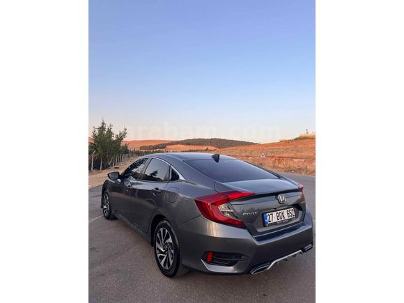 Sahibinden Honda Civic 1.6i DTEC Elegance 2018 Model 