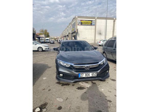 Sahibinden Honda Civic 1.6i DTEC Elegance 2018 Model 