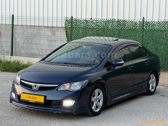 MAKYAJLI KASA VSA Lİ SUNROFFLU CİVİC
