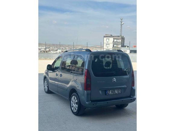 Sahibinden Citroen Berlingo 1.6 HDi Combi Silverline 2011 Model 