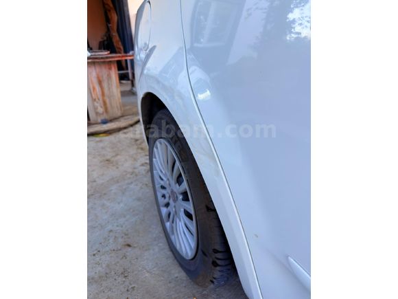 Sahibinden Fiat Linea 1.4 Fire Pop 2015 Model