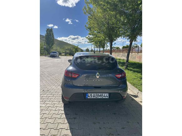 Ekstralı düşük km’li clio