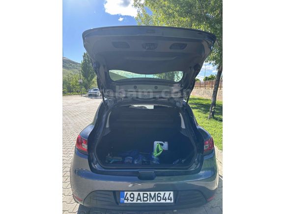 Ekstralı düşük km’li clio