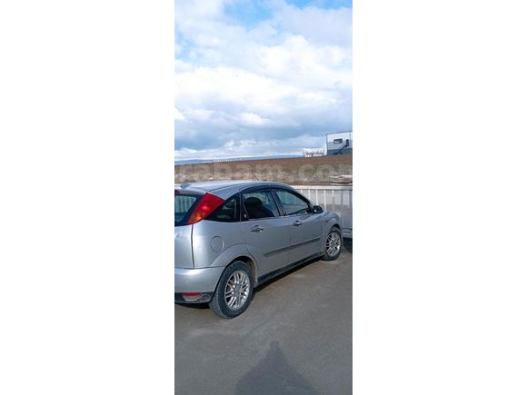 Sahibinden Ford Focus 1.6 Ambiente 2001 Model