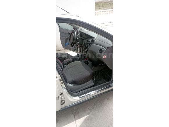 Sahibinden Ford Focus 1.6 Ambiente 2001 Model