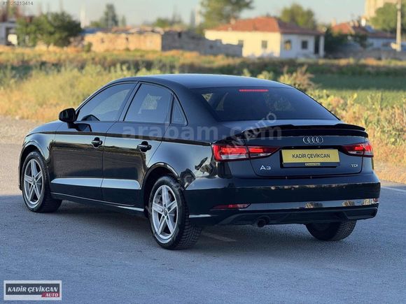2017 MAKYAJLI AMBİYANSLI 116 HP DEĞİŞENSİZ EMSALSİZ AUDİ A3