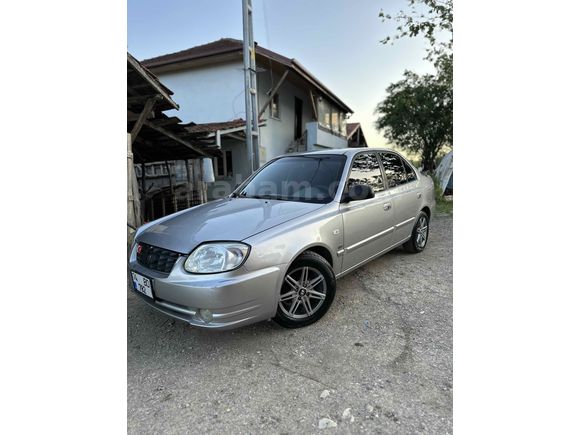 Sahibinden Hyundai Accent 1.5 CRDi Admire 2004 Model 