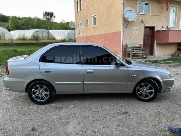 Sahibinden Hyundai Accent 1.5 CRDi Admire 2004 Model 