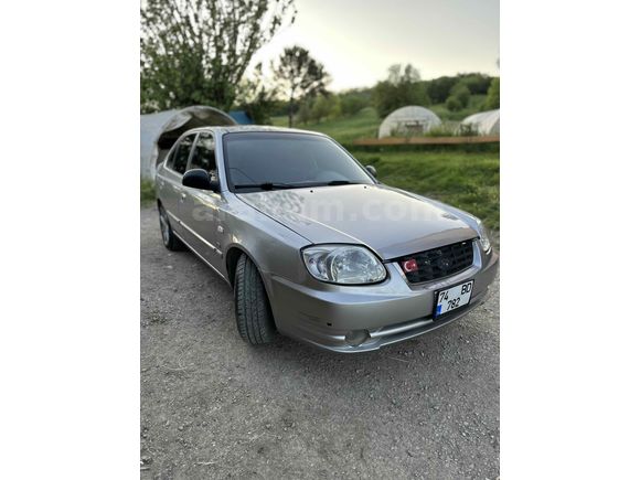 Sahibinden Hyundai Accent 1.5 CRDi Admire 2004 Model 