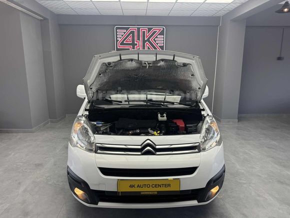4K AUTO'DAN 2017 MODEL CİTROEN BERLNİGO HATASIZ BOYASIZ