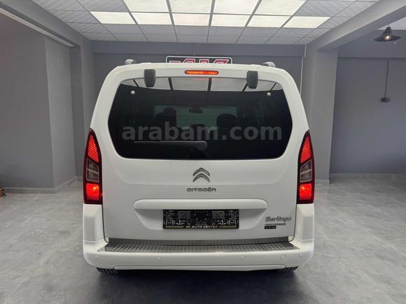4K AUTO'DAN 2017 MODEL CİTROEN BERLNİGO HATASIZ BOYASIZ
