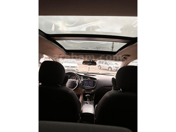Sahibinden Kia Ceed 1.6 CRDi Premium 2014 Model Batman