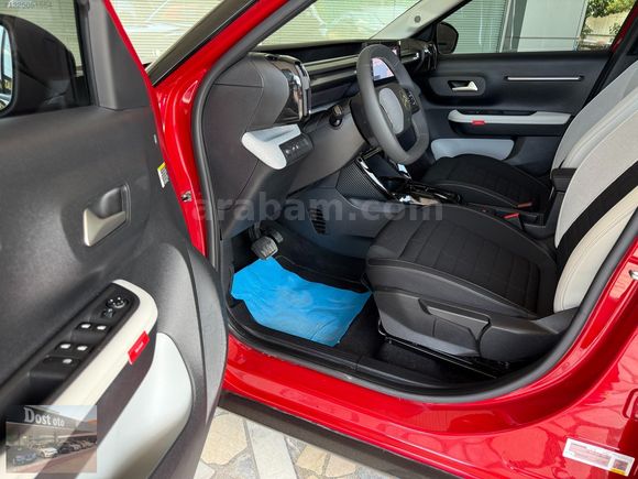 8.000 Km de! 2025 model! ÇİFT Renk! HATASIZ! e-C3 MAX!