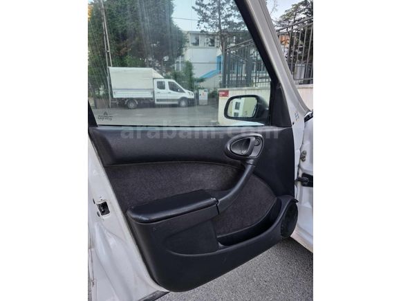 2004 XZARA 1.4 HDI DÜZGÜN AİLE ARACI
