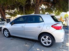 Sahibinden Toyota Auris 1.4 D-4D Comfort Extra 2012 Model  92.000 km Gri (Gümüş)