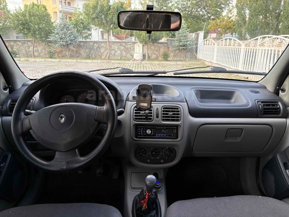 Galeriden Renault Clio 1.5 dCi Authentique 2005 Model Ağrı