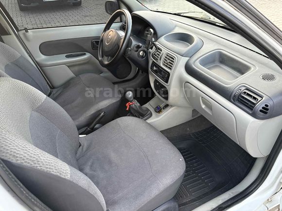 Galeriden Renault Clio 1.5 dCi Authentique 2005 Model Ağrı