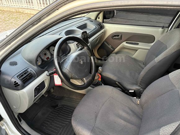 Galeriden Renault Clio 1.5 dCi Authentique 2005 Model Ağrı