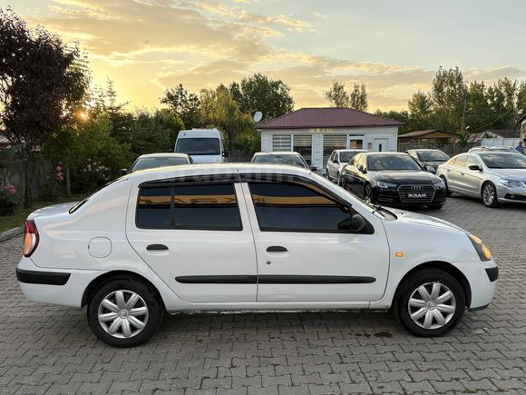 Galeriden Renault Clio 1.5 dCi Authentique 2005 Model Ağrı