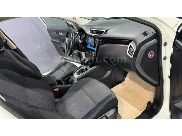 SKY PACK SERVİS BAKIMLI TEK PARÇA BOYALI DÜŞÜK KM CAM TAVAN