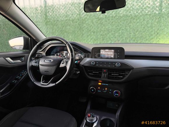 HASAR KAYITSIZ OTOMATİK FORD FOCUS LANSMAN RENK