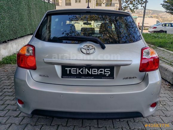 SADECE 63 BİN KM'DE-2011 TOYOTA AURİS 1.4 D4D COMFORT PLUS