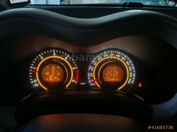 SADECE 63 BİN KM'DE-2011 TOYOTA AURİS 1.4 D4D COMFORT PLUS