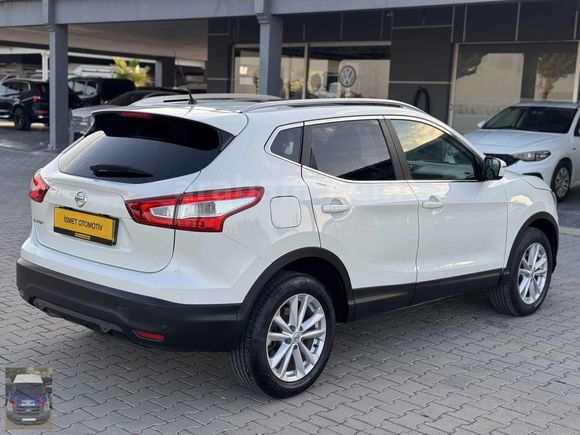 2017 HATASIZ BOYASIZ 104.ooo KM SKY PACK QASHQAİ