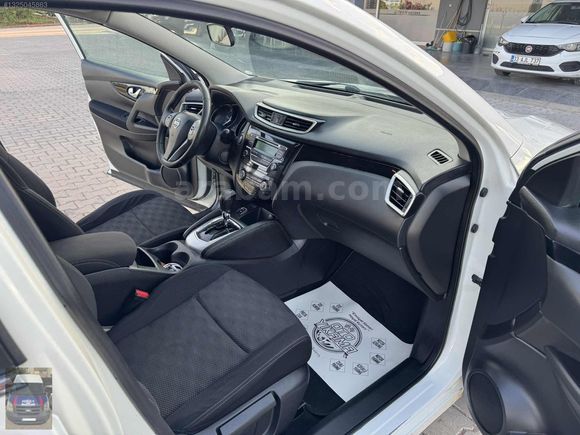 2017 HATASIZ BOYASIZ 104.ooo KM SKY PACK QASHQAİ