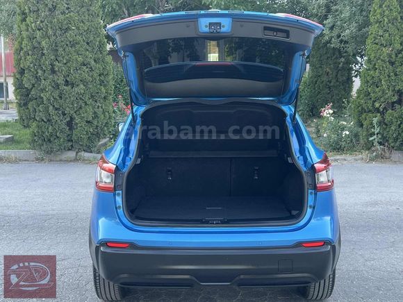 2018 HATASIZ CAM TAVANLI 140 BİN KM İLK SAHİBİNDEN
