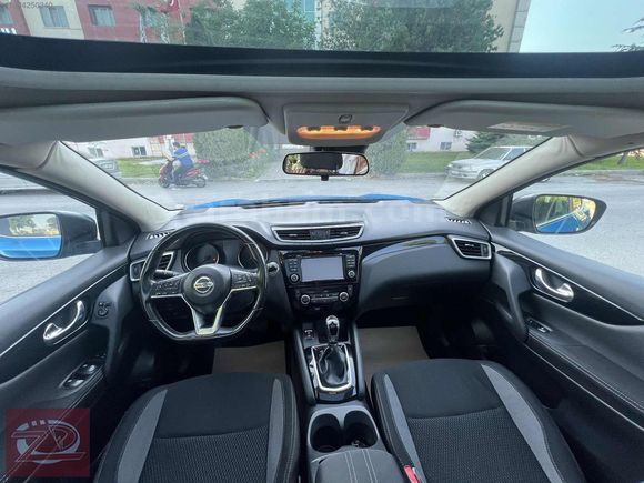 2018 HATASIZ CAM TAVANLI 140 BİN KM İLK SAHİBİNDEN