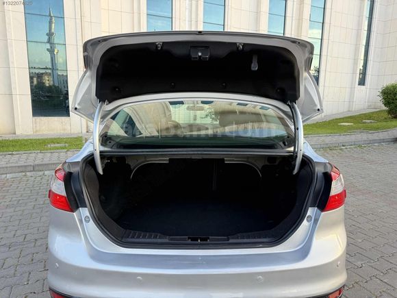 OTOMATİK VİTES FOCUS 152 BİN KM DEĞİŞENSİZ